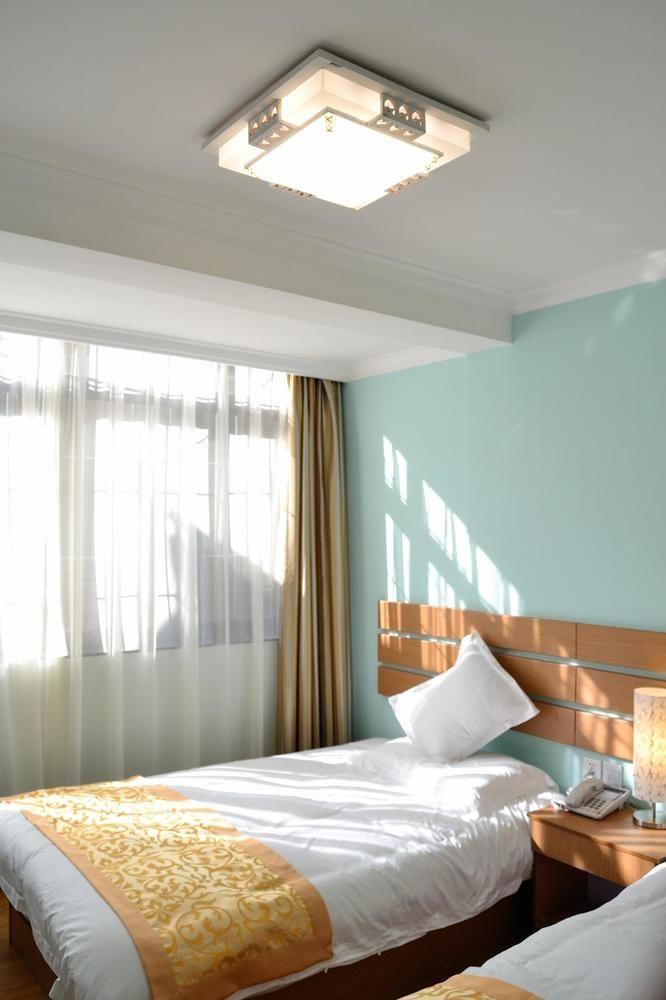 Linhai Hotel - Kunming Eksteriør billede